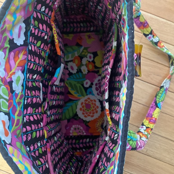 Vera Bradley Va Va Bloom Tote - Rare and Retired - Picture 2 of 7